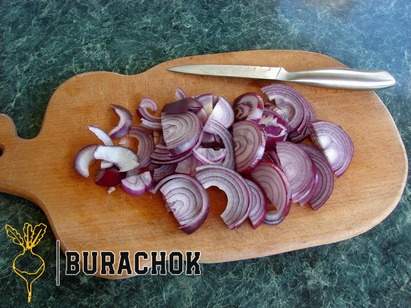 Салат з смаженими крабовими паличками