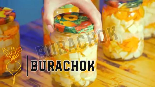 Мариновані хрусткі кабачки з морквою