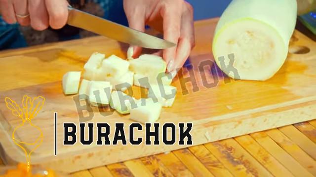 Мариновані хрусткі кабачки з морквою