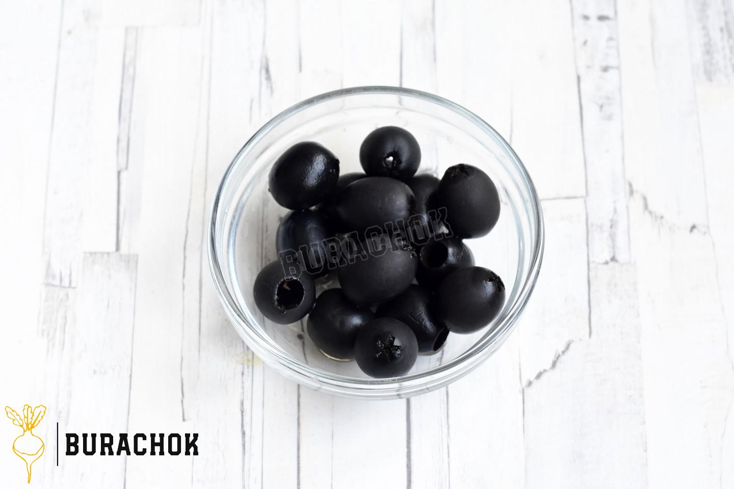 Грецький салат з куркою класичний