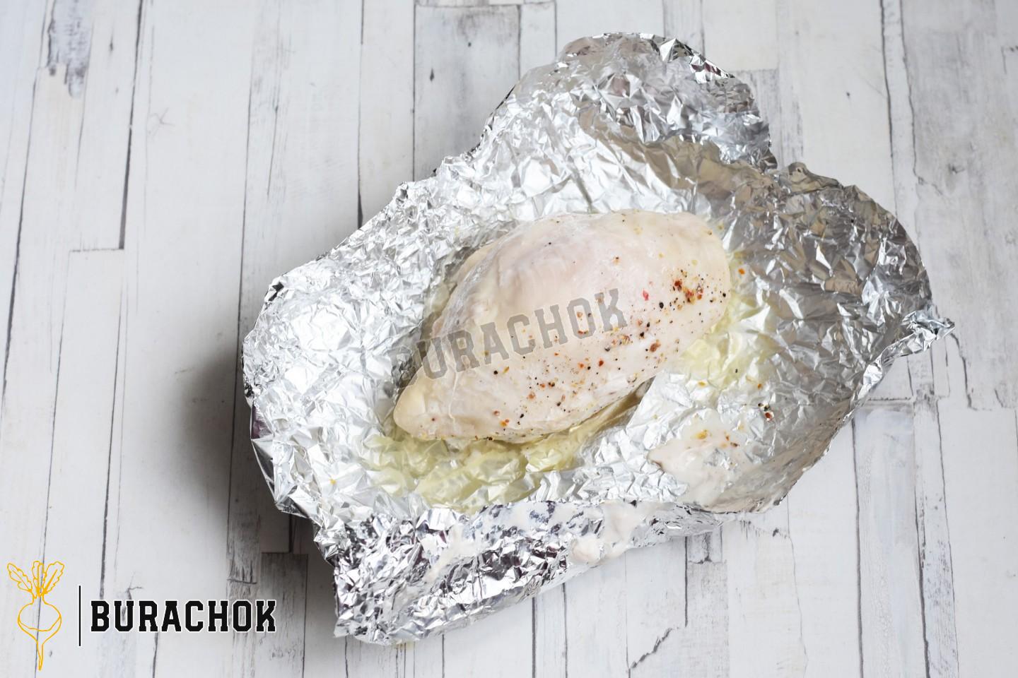 Грецький салат з куркою класичний