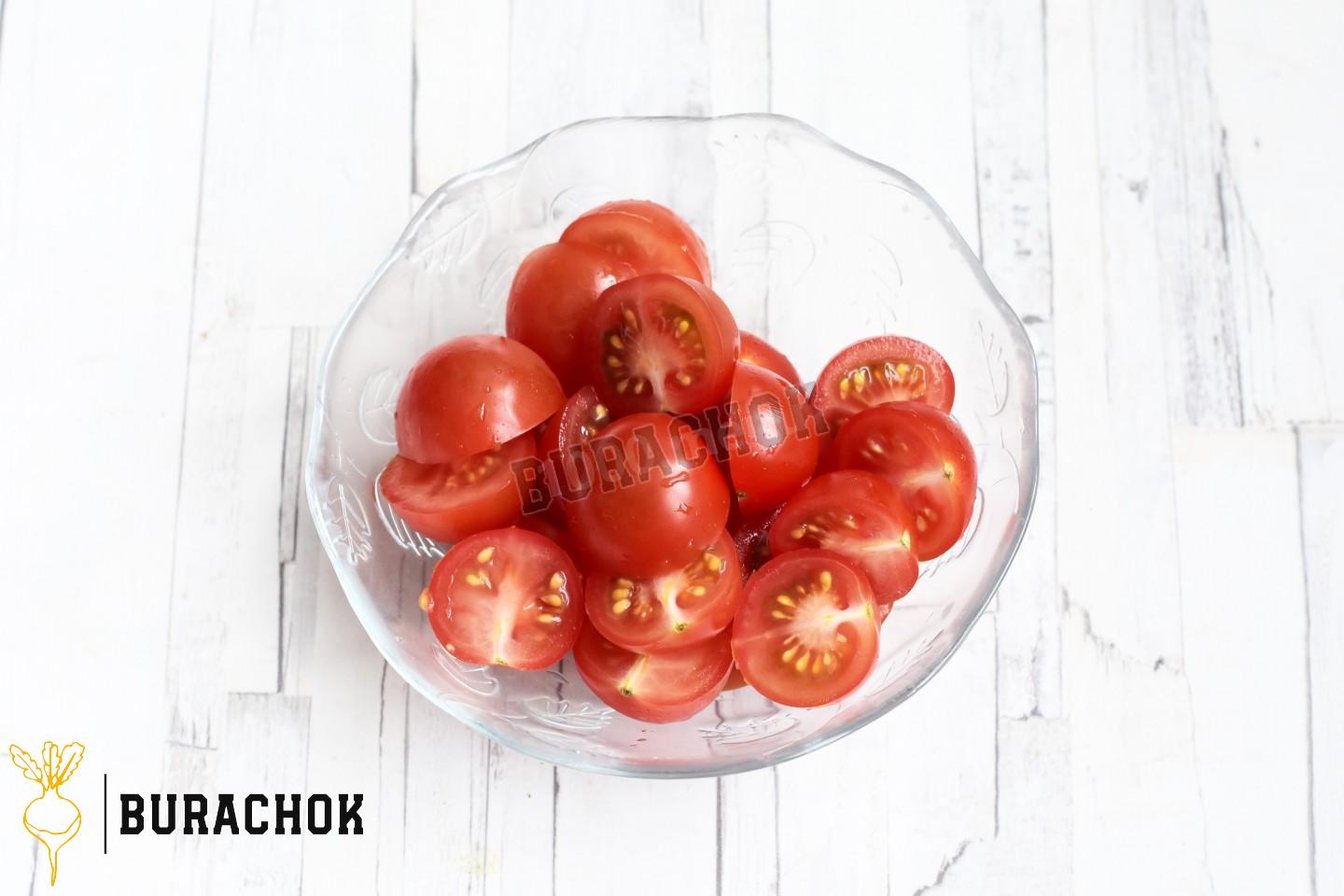Грецький салат з куркою класичний