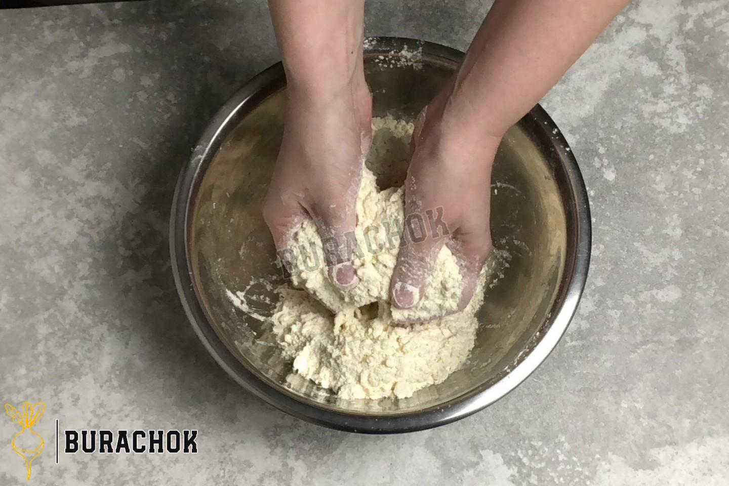 Лимонний тарт з меренгою французький пиріг