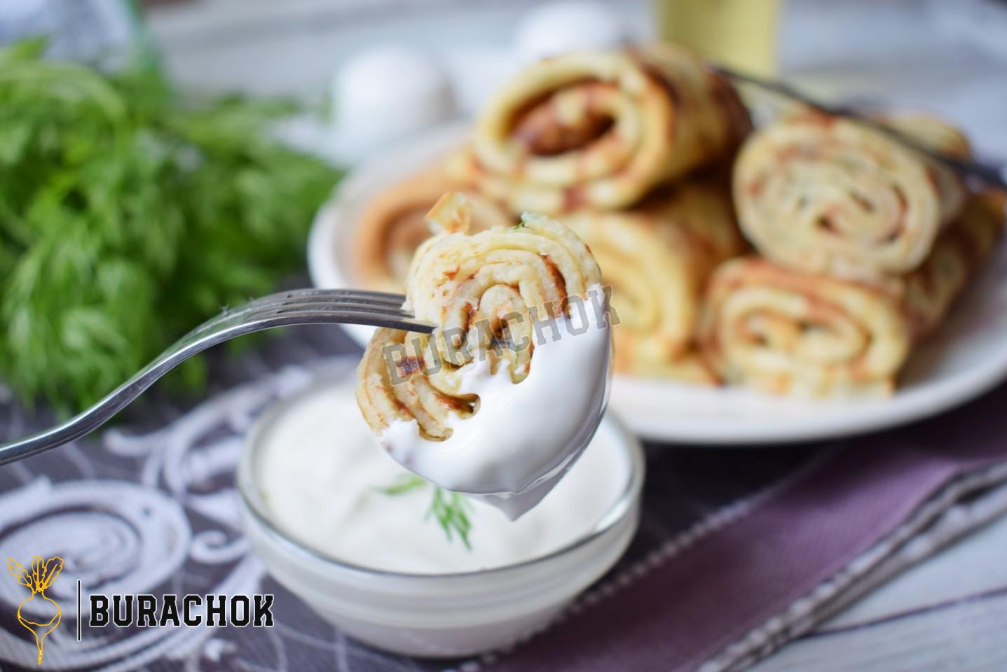 Млинці з сиром та зеленню