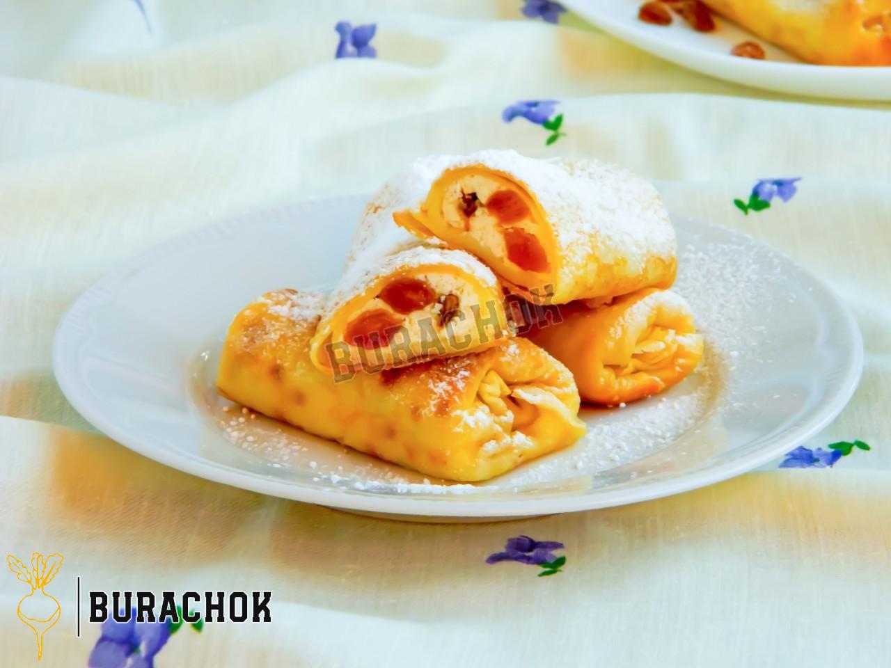 Млинці в духовці з кисломолочним сиром