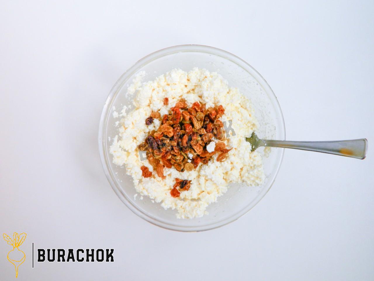 Млинці в духовці з кисломолочним сиром