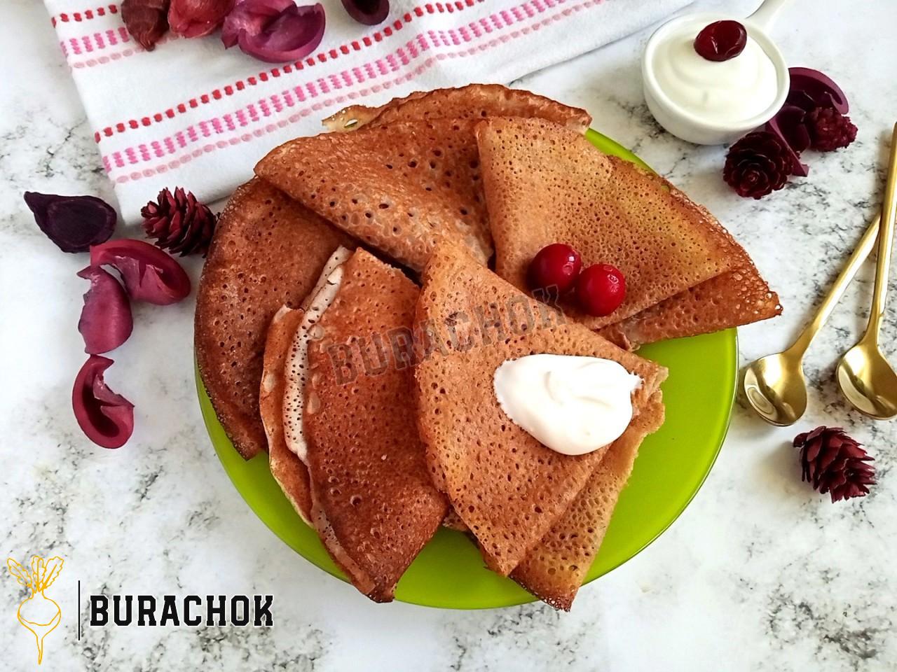 Млинці з житнього борошна на молоці