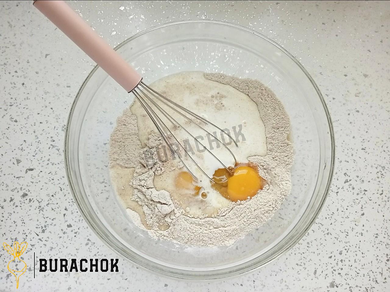 Млинці з житнього борошна на молоці