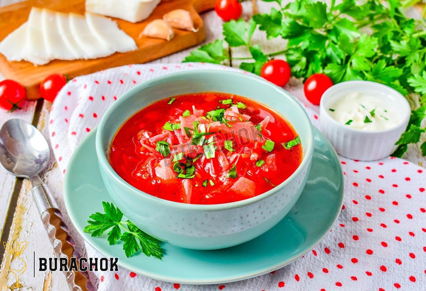 Борщ з пекінською капустою