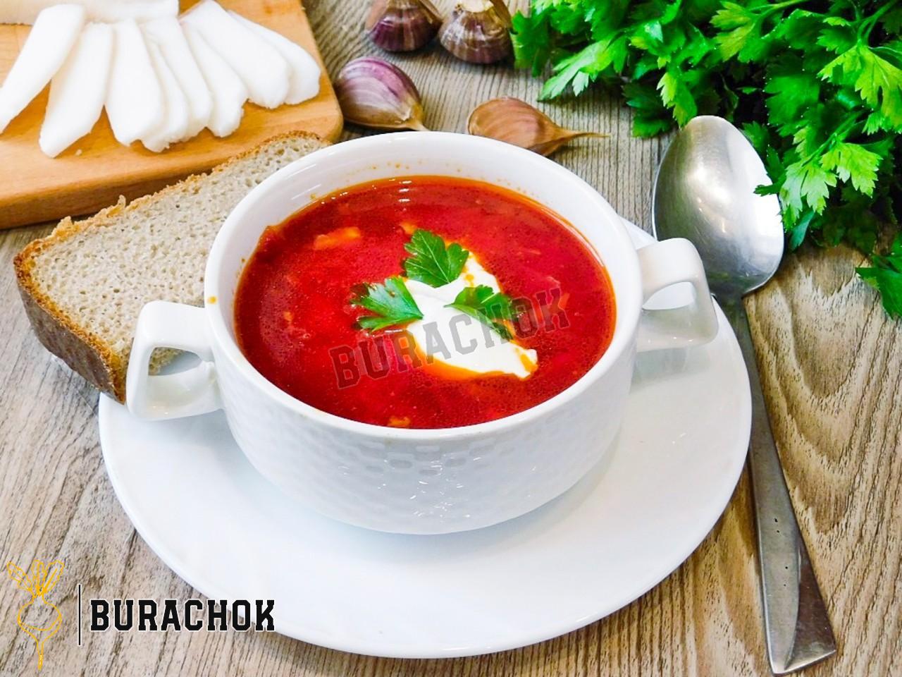 Борщ як у дитячому садку на м'ясному бульйоні