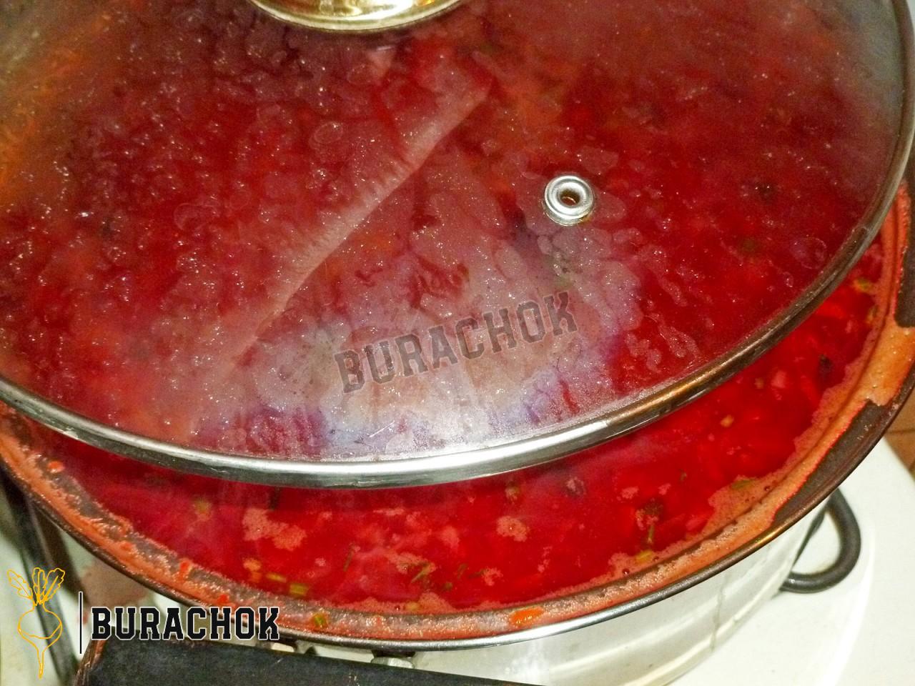 Пісний борщ з сухою квасолею без помідорів