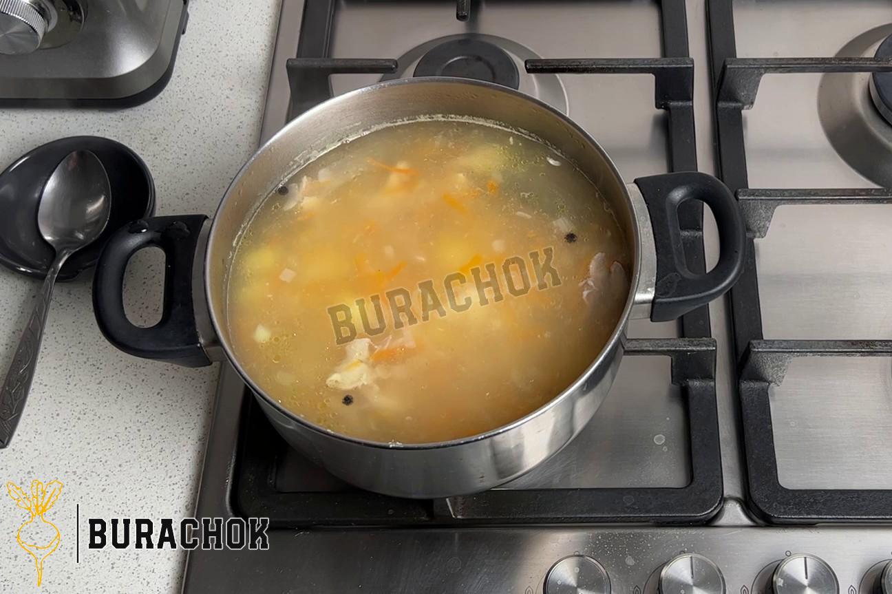 Суп бульйон курячий з картоплею