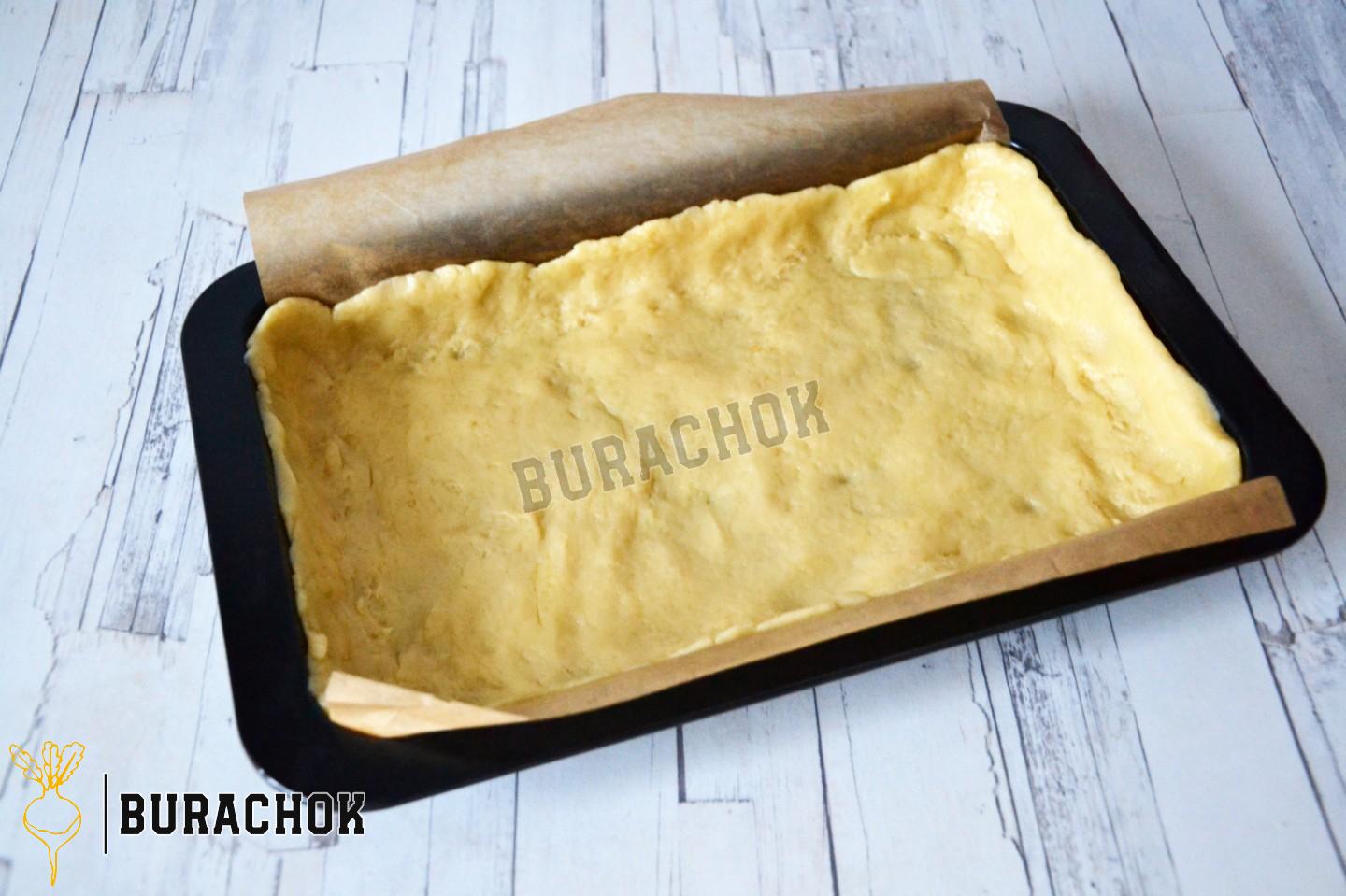Пісочна шарлотка з яблуками