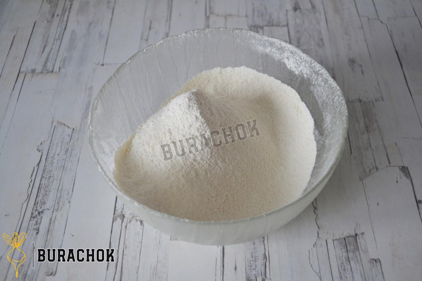 Пісочна шарлотка з яблуками