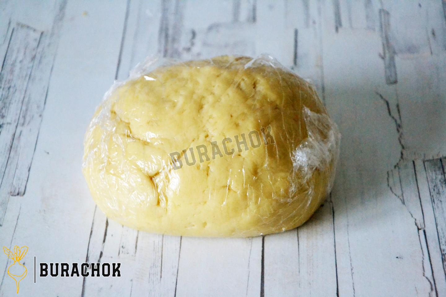 Пісочна шарлотка з яблуками